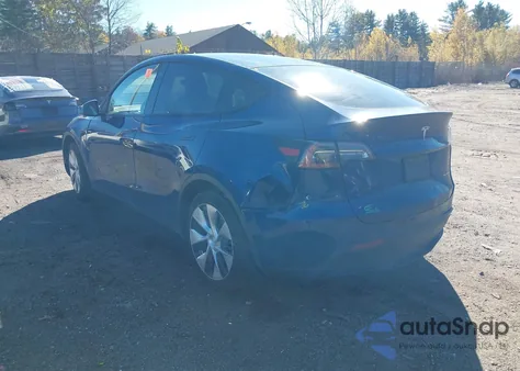 2020 Tesla Model Y Long Range Dual Motor All-Wheel Drive z USA, uszkodzony, nr VIN 5YJYGDEE2LF016684